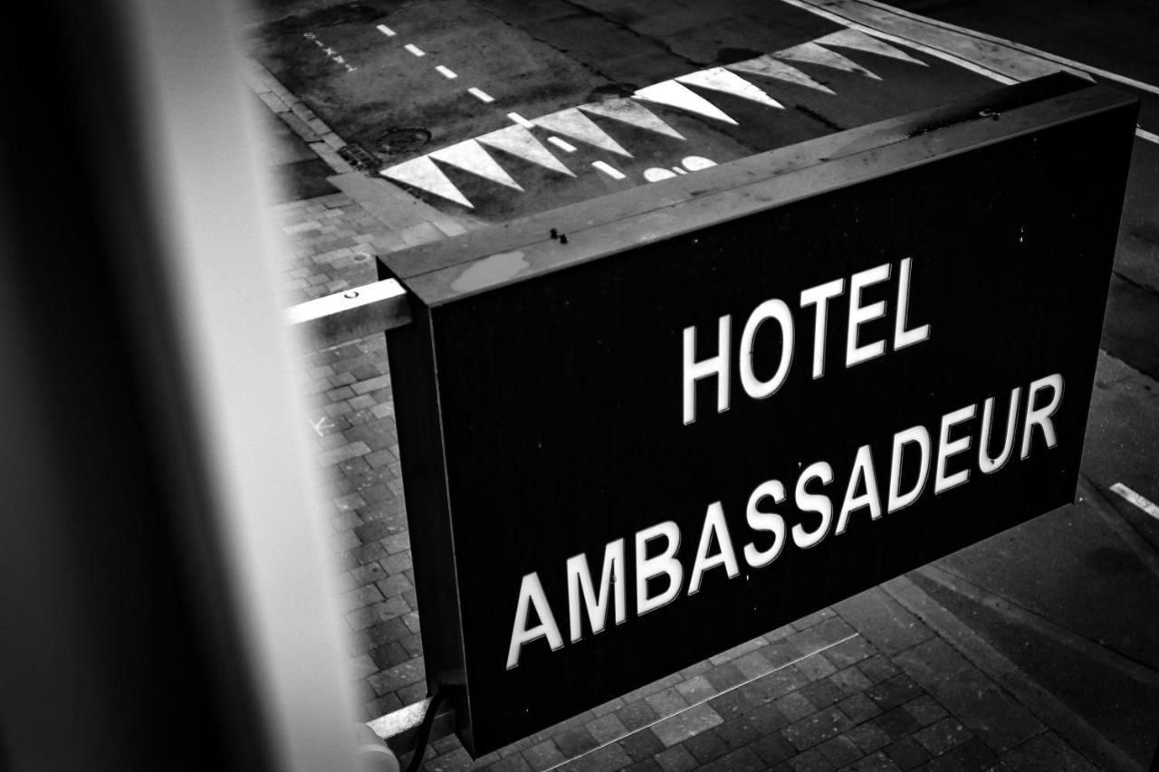ליל Hotel Ambassadeur מראה חיצוני תמונה